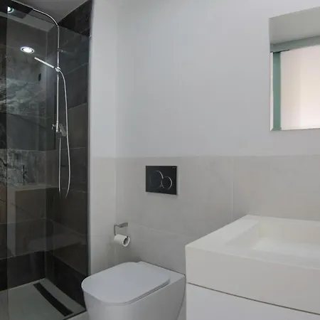 Bioko Apartment *